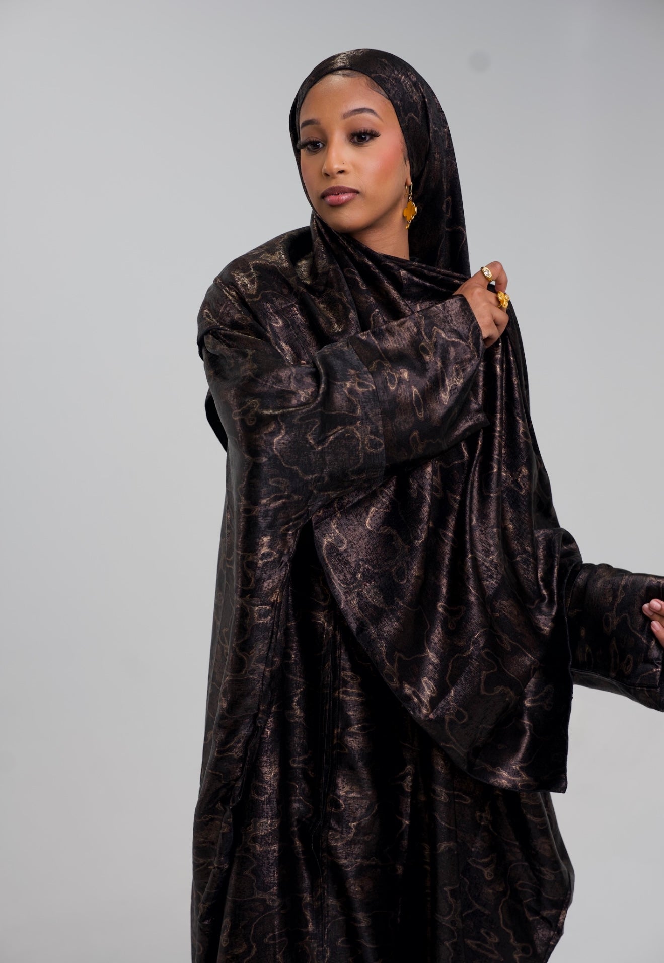 Mila Abaya Set