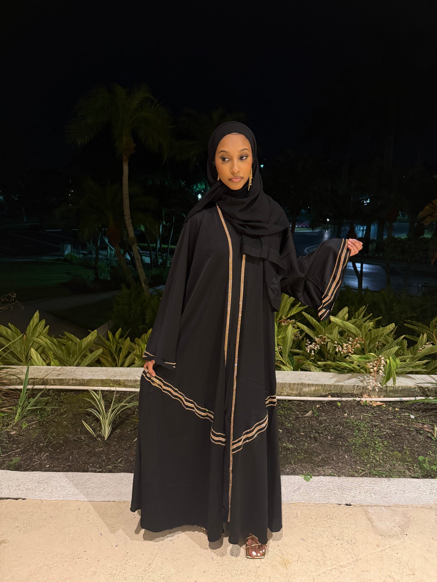 Nuri Abaya Set
