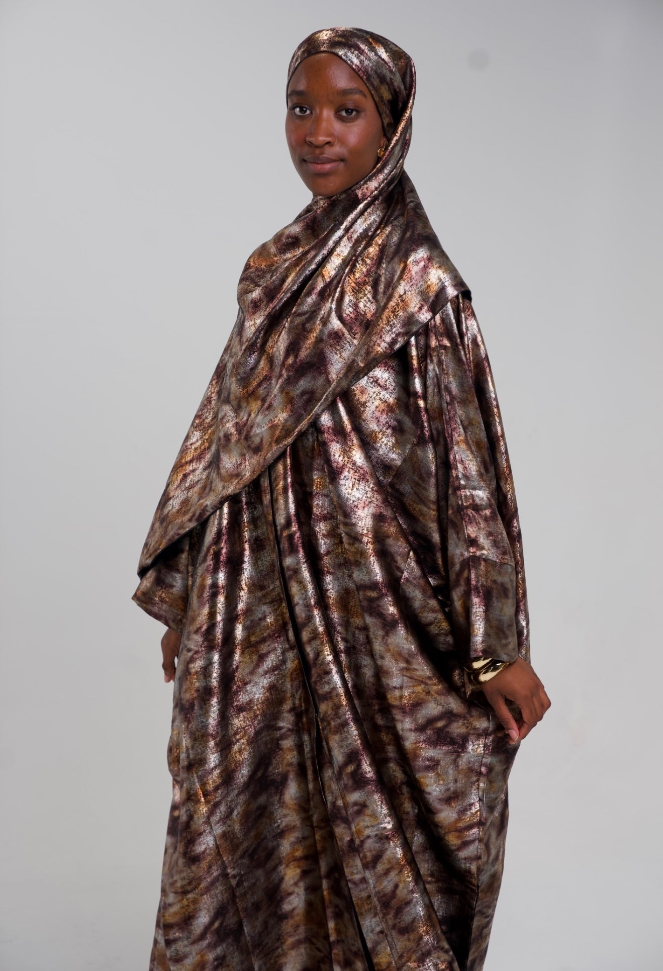 Aria Abaya Set - Dipped in Gold Collection