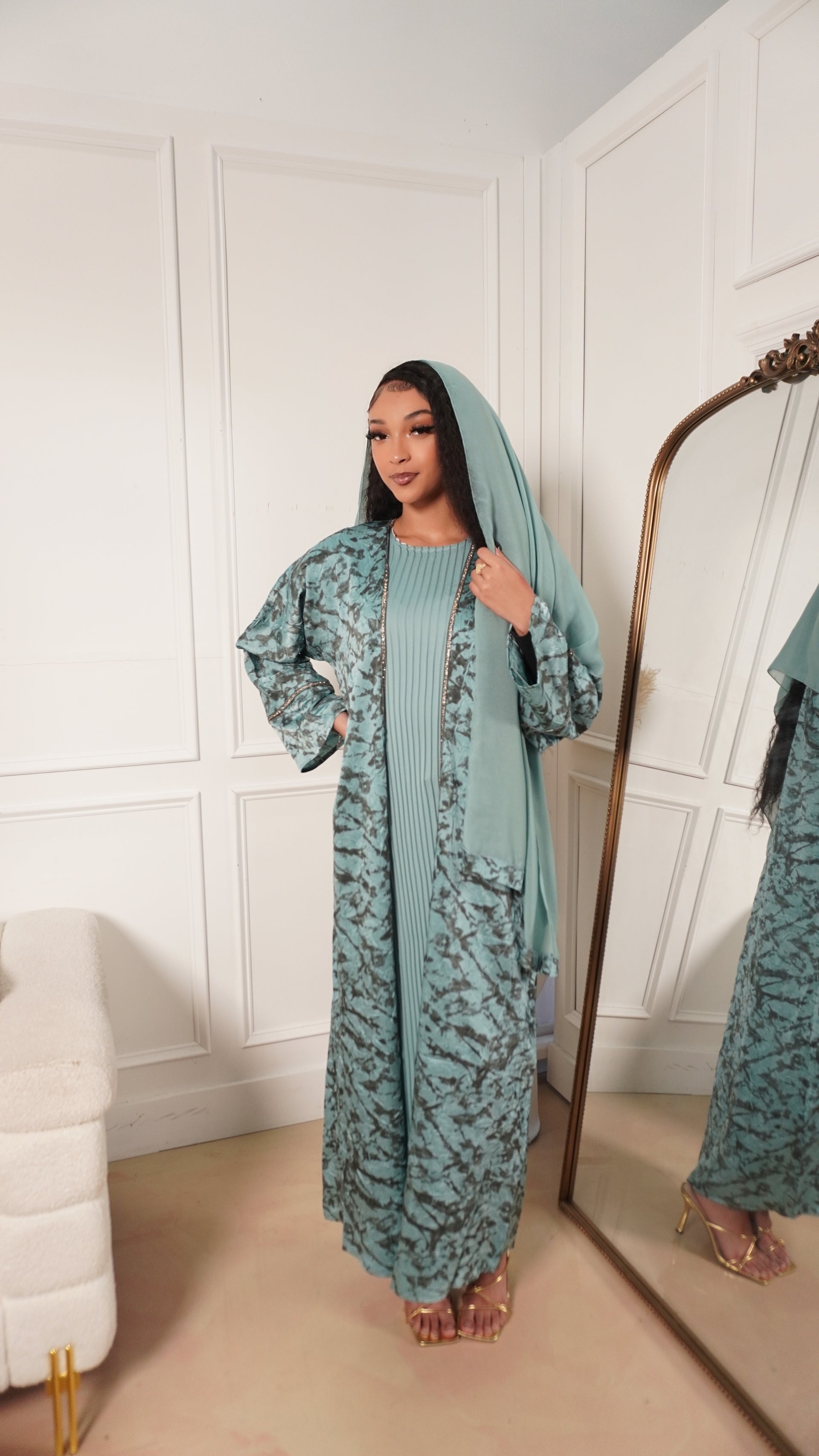 Safia Abaya Set In Aqua