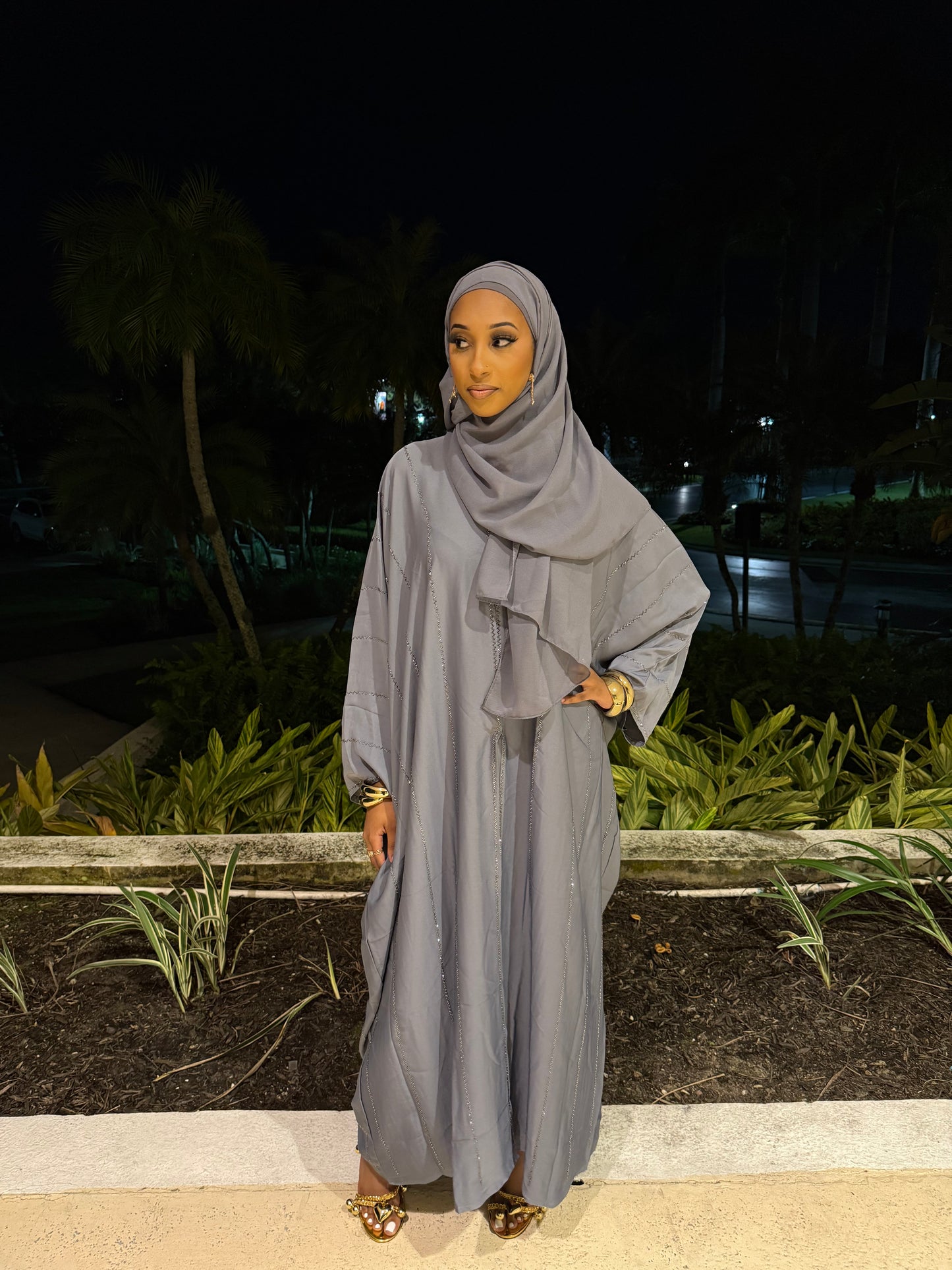 Gray Diamonds Abaya Set