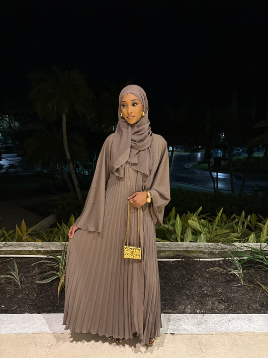 Pleated Abaya Set