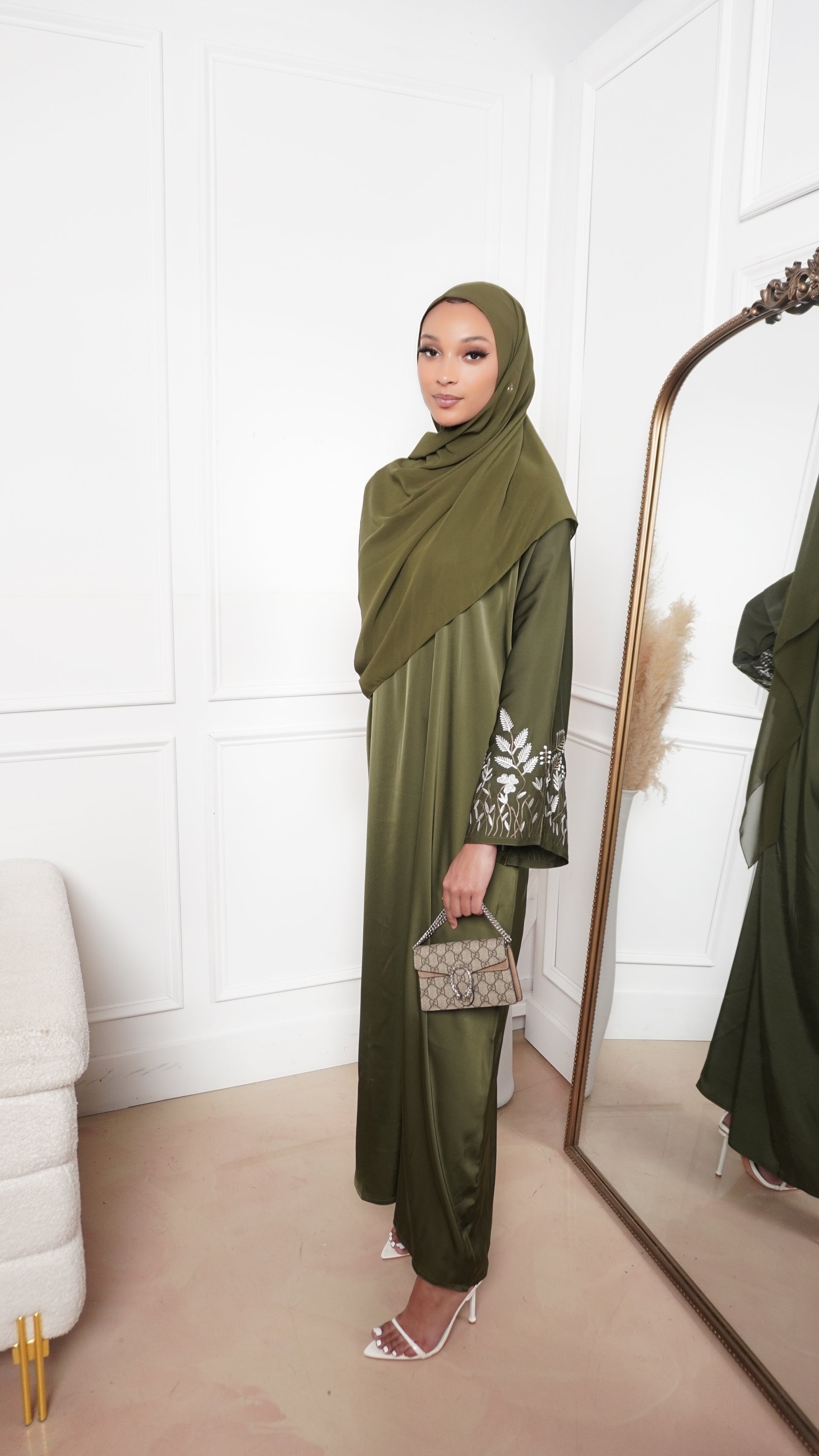 Layali Abaya Set