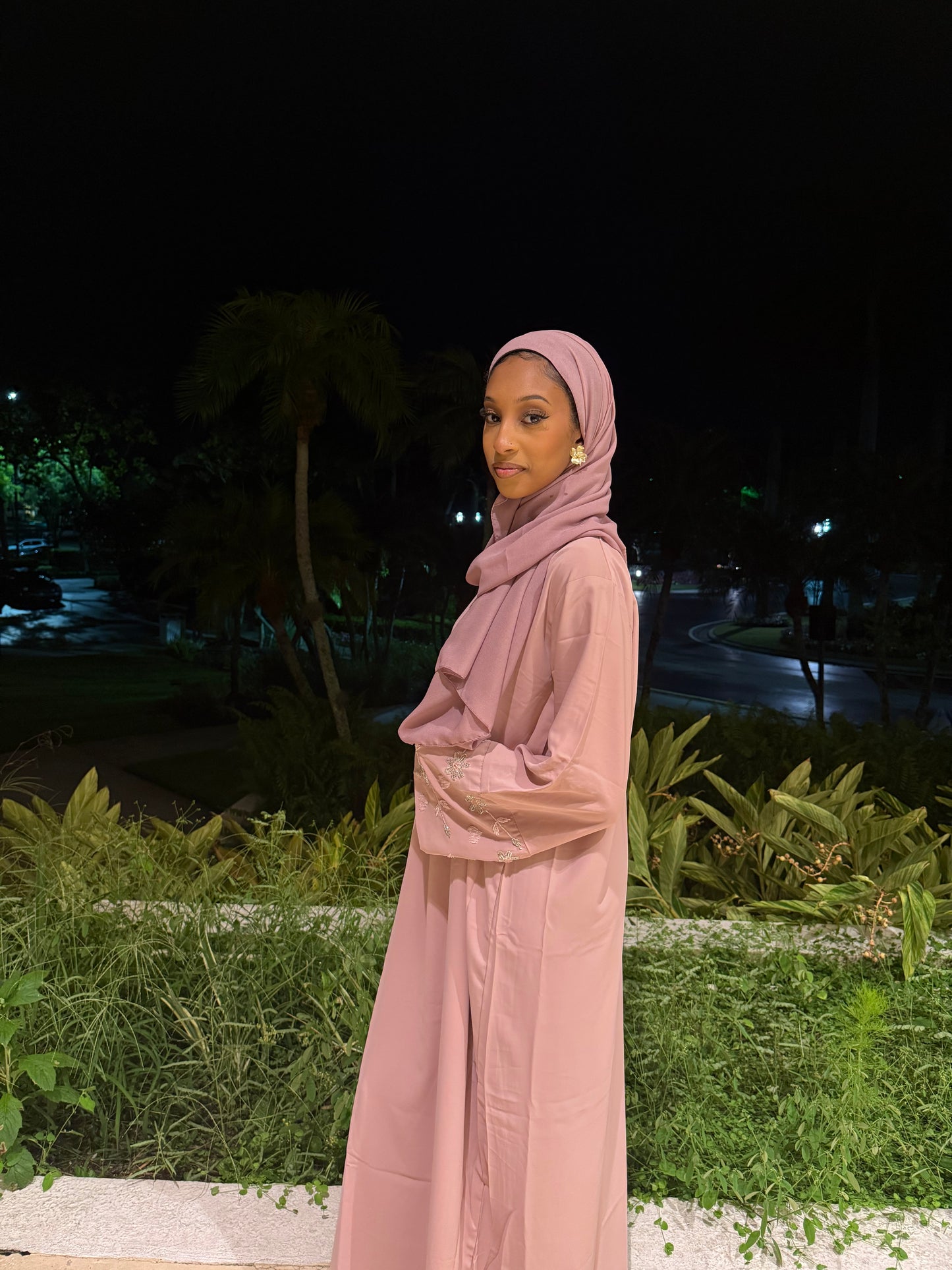 Pink Flower Rhinestone Abaya