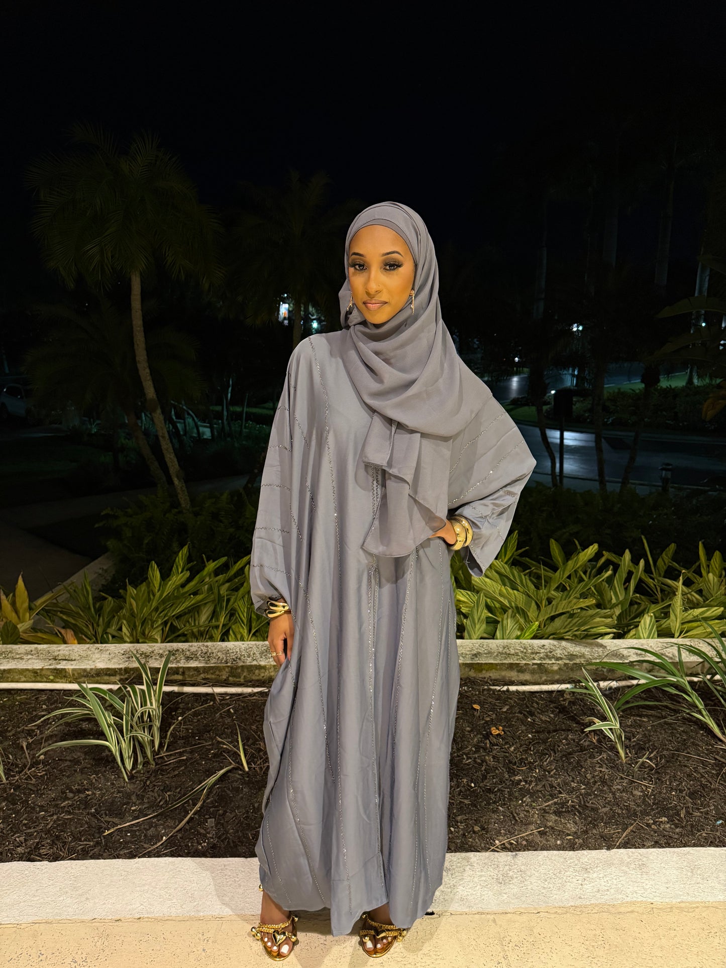 Gray Diamonds Abaya Set