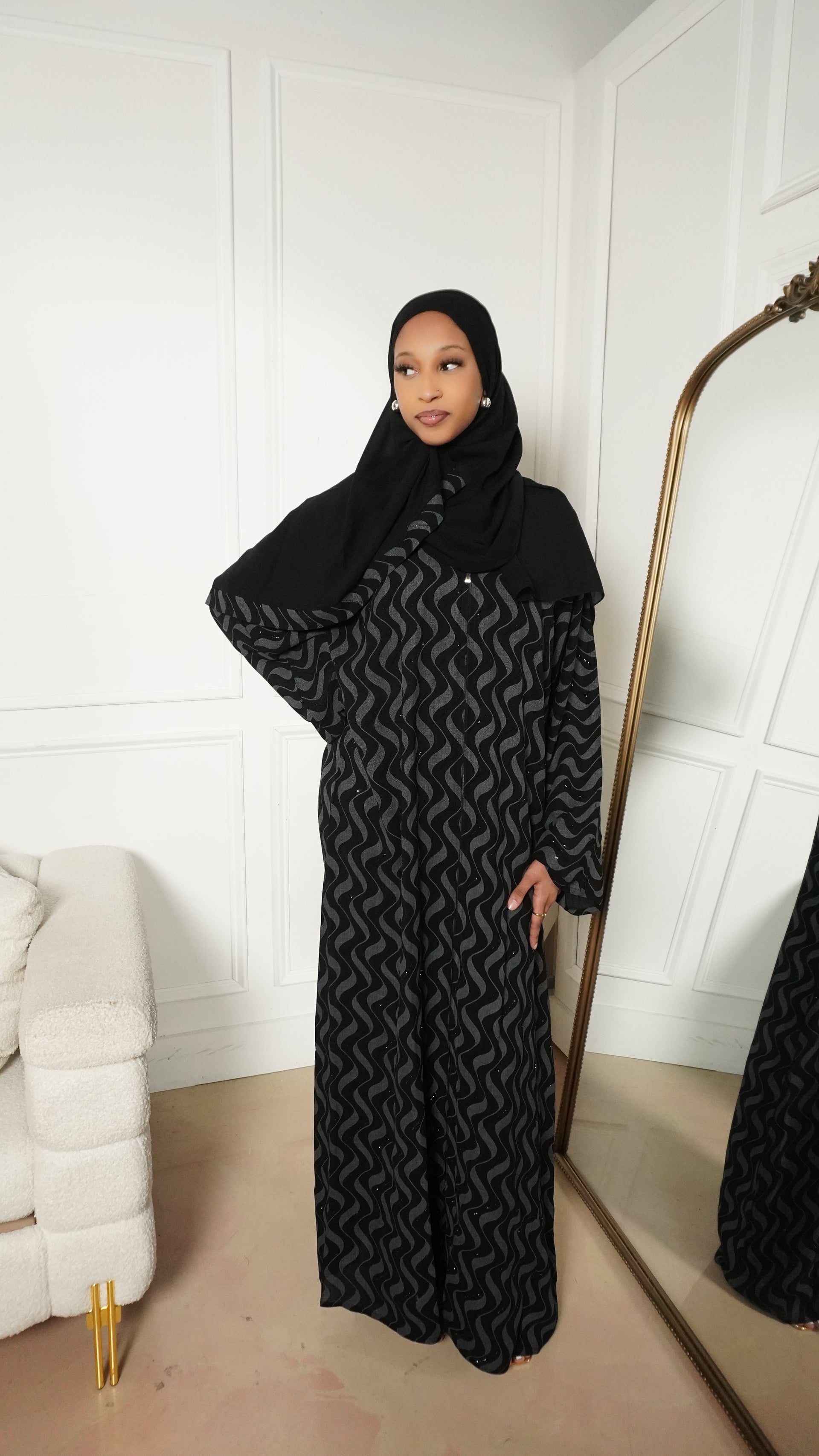 Royal Wave Abaya
