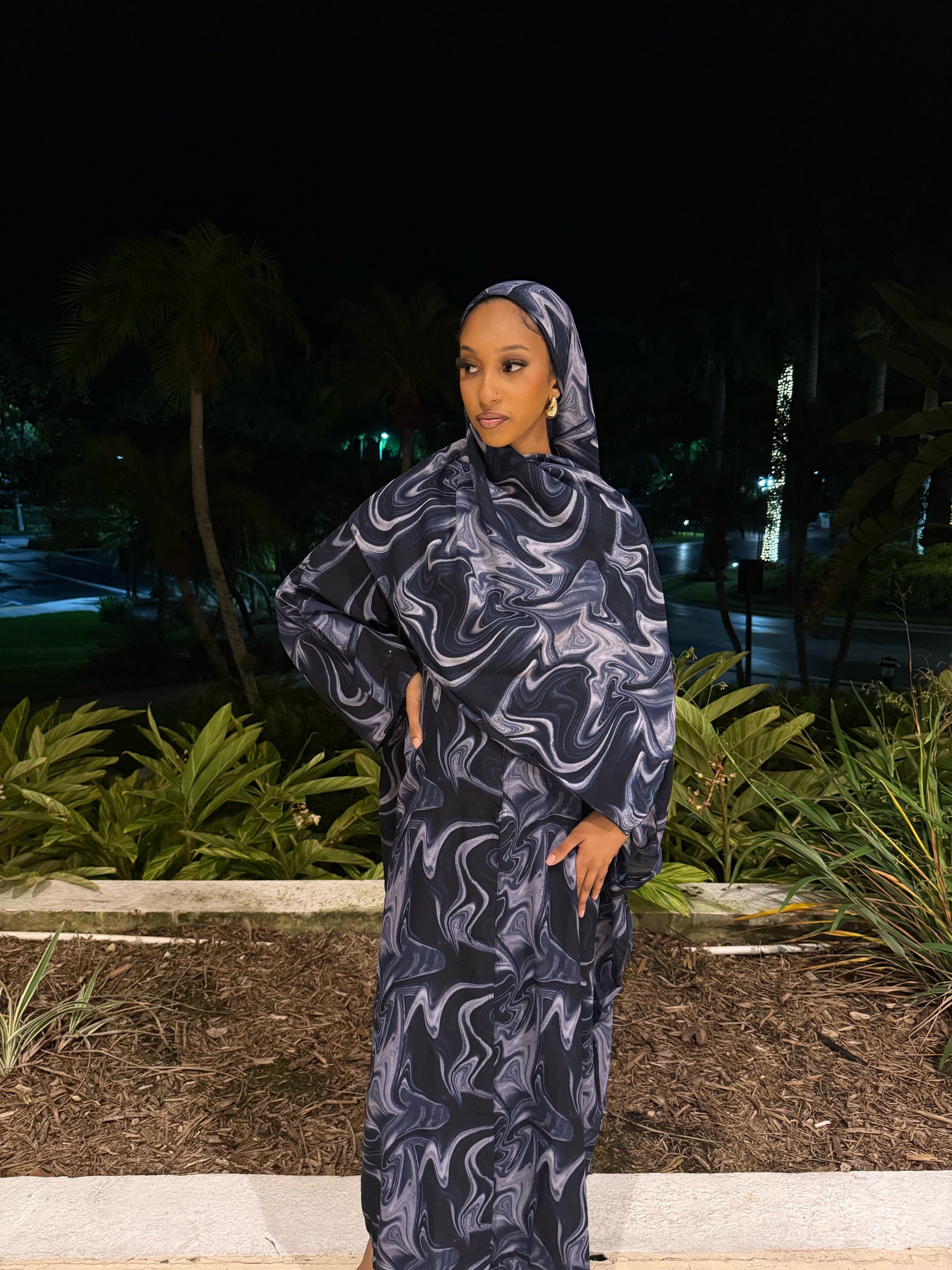 Blue Marble Muse Abaya Set