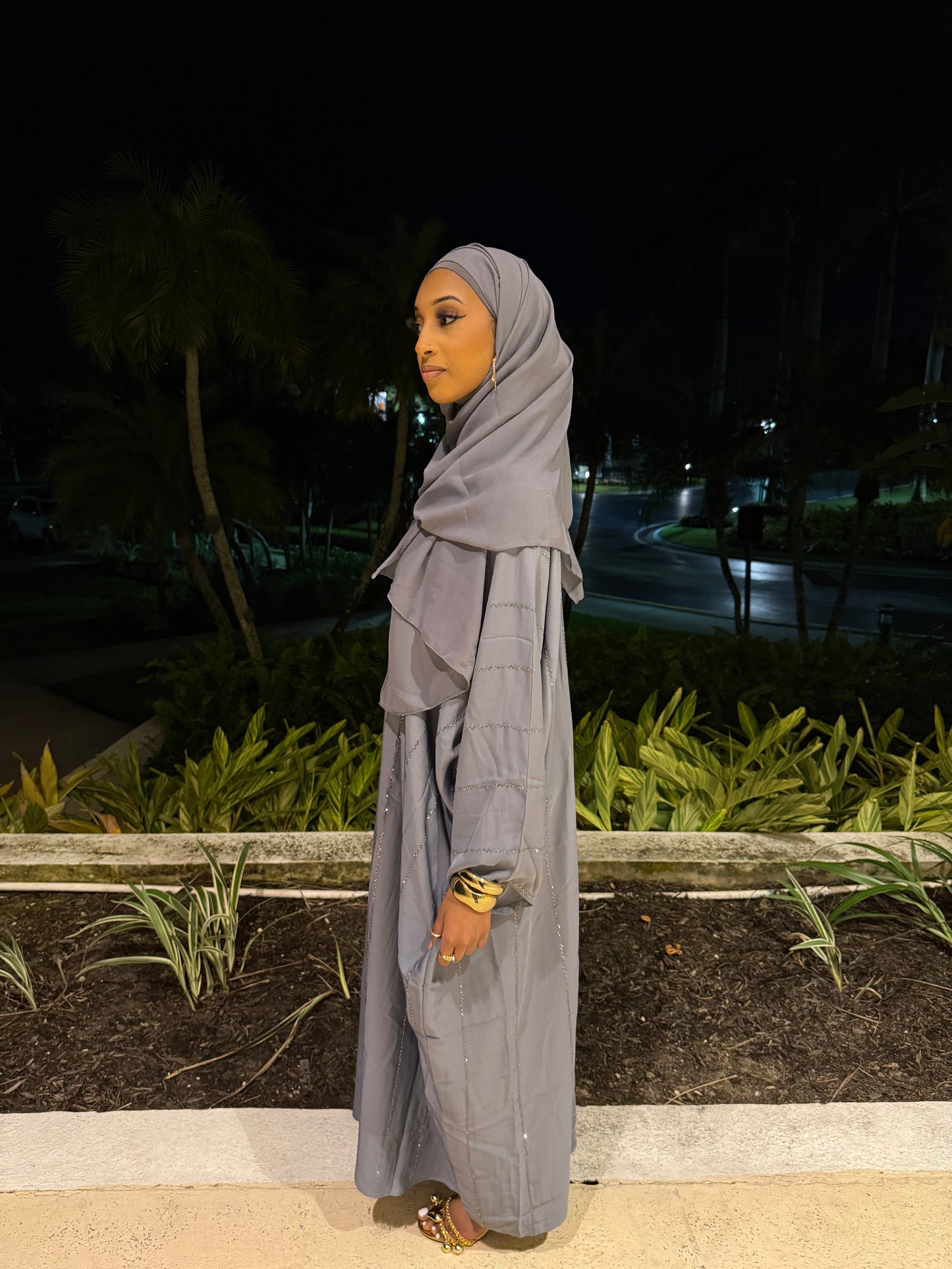 Gray Diamonds Abaya Set